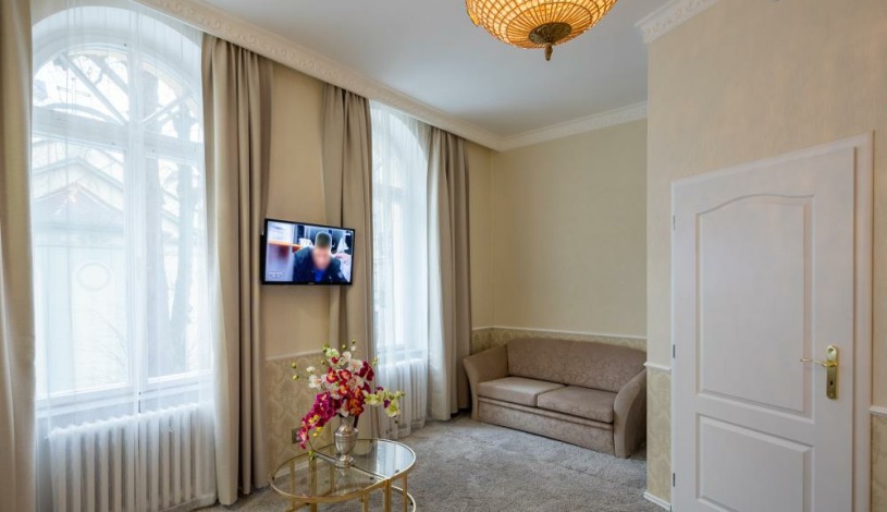 VILLA BASILEIA Riverside Karlovy Vary